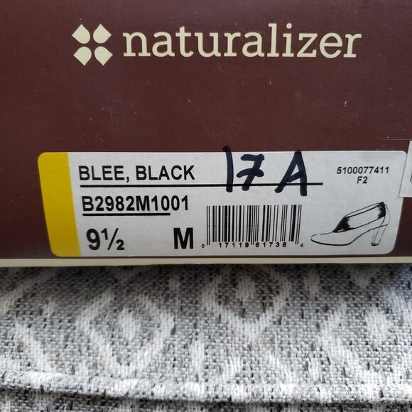 Naturalizer Blee Black Suede Bootie Heels (9.5 M/Black) - Picture 8 of 8